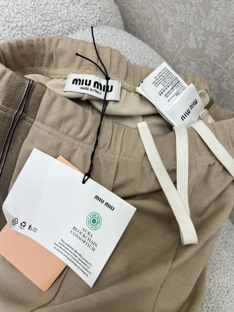 MIU MIU